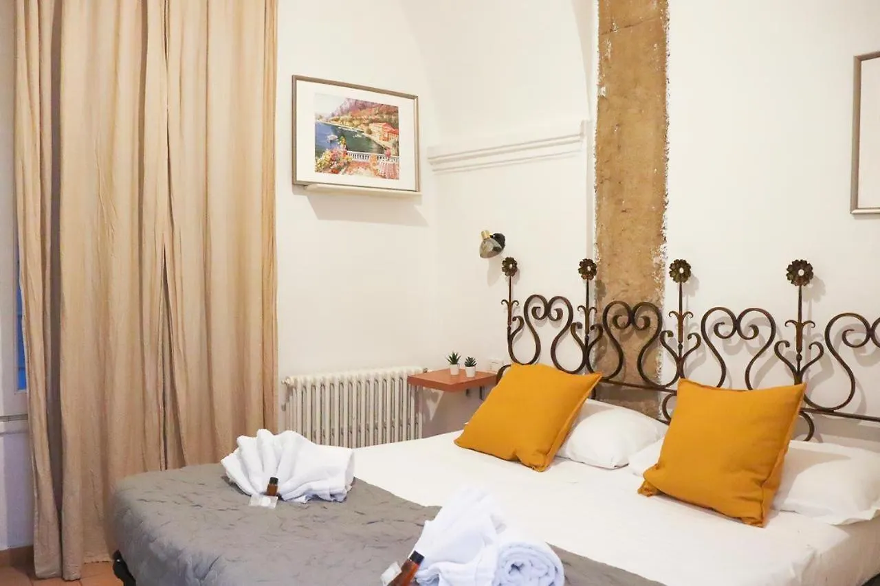 Apartment Via Dei Benci Florence 0*,  Italy